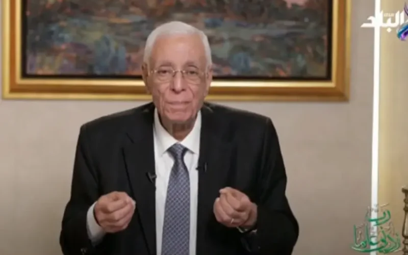 حسام موافي يوضح آلية عمل صمام القلب والأمراض الخطيرة التي قد تصيبه