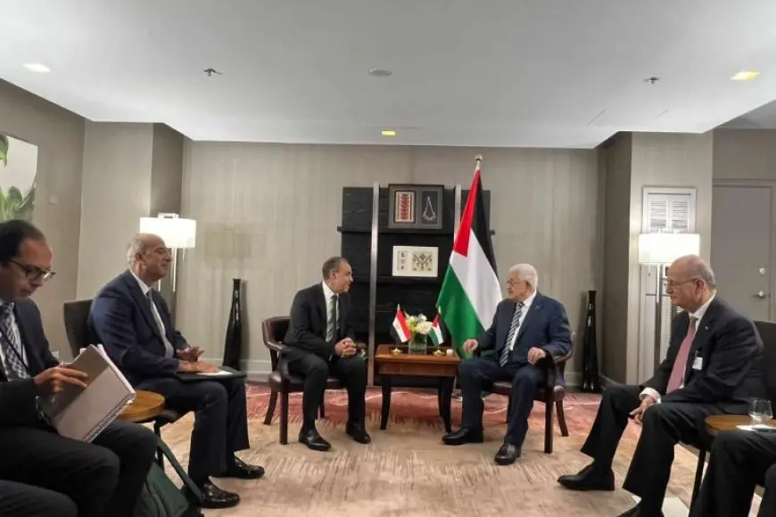 وزير الخارجية يجتمع مع الرئيس الفلسطيني خلال اجتماعات الدورة 79 للجمعية العامة للأمم المتحدة في نيويورك