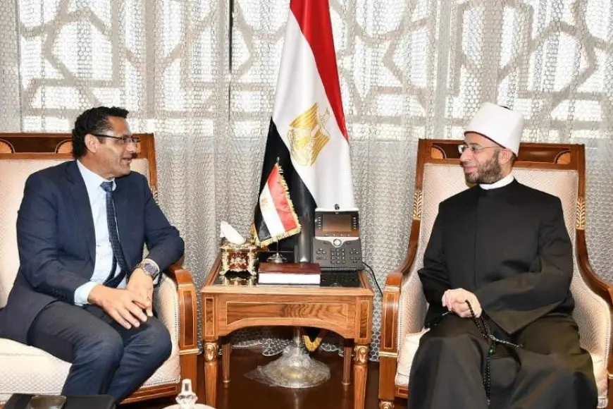 وزير الأوقاف: تأهيل الأئمة والخطباء في المهارات الإعلامية بنقابة الصحفيين