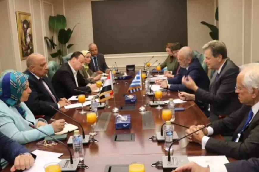 وزير الكهرباء يستقبل وزير الكهرباء اليوناني لمناقشة مستجدات مشروع الربط الكهربائي بين البلدين
