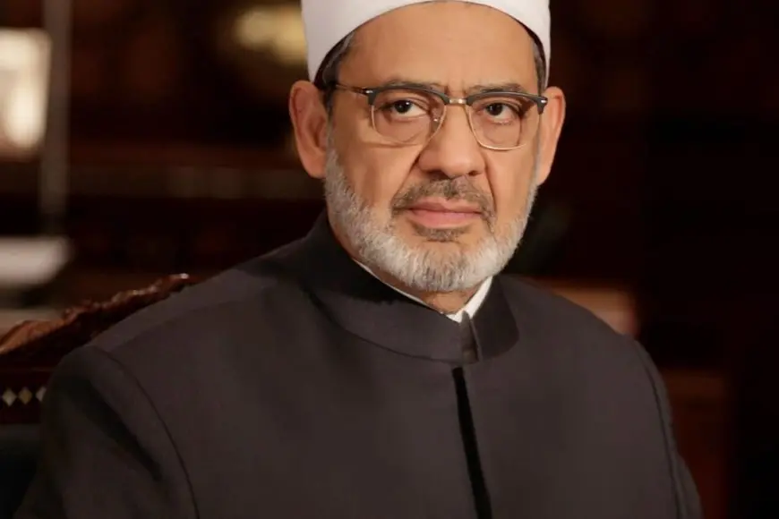 تهنئة شيخ الأزهر للرئيس السيسي ووزير الدفاع بمناسبة ذكرى انتصار العاشر من رمضان