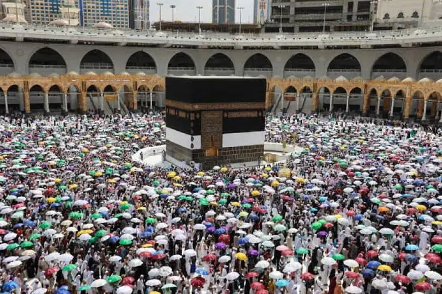 إتاحة باقات الحج للمواطنين والمقيمين في السعودية: التفاصيل الكاملة