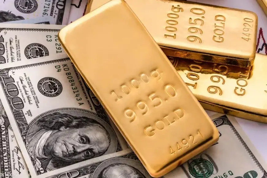 انخفاض أسعار الذهب لأدنى مستوى في أسبوعين مع ارتفاع الدولار وتراجع المخاوف التجارية