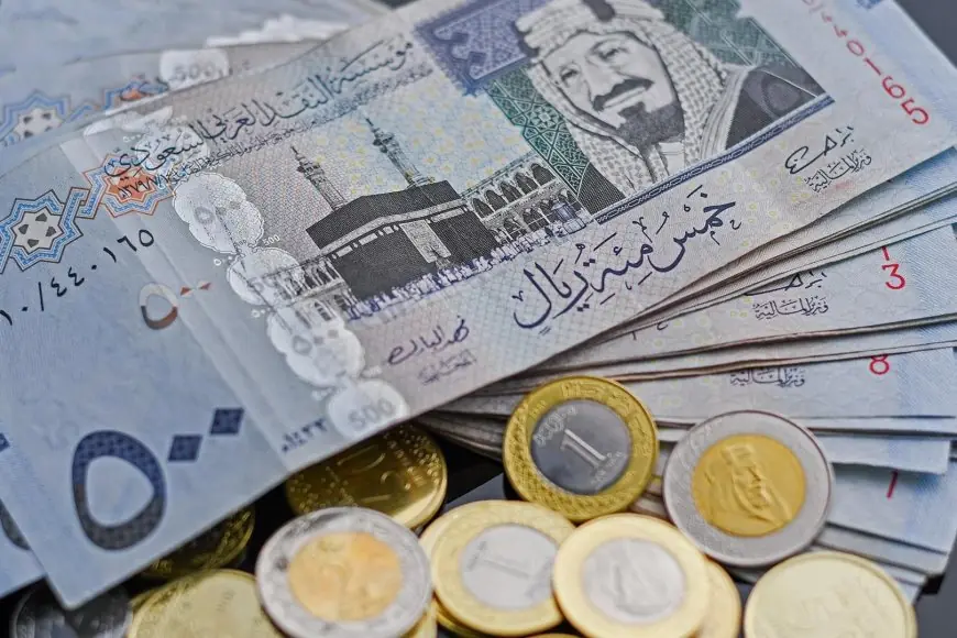 سعر صرف الريال السعودي اليوم الخميس في 6 بنوك