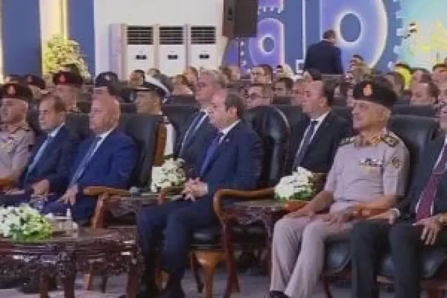 وزير الصناعة يعرض جهود الحكومة في تعزيز صادرات مصر