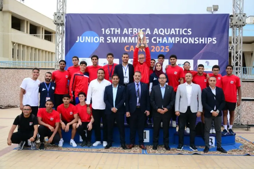 منتخب الناشئين للسباحة يحقق 30 ميدالية ويتوج بطلاً في البطولة الأفريقية بالقاهرة