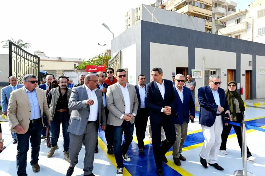 وزير الإسكان ومحافظ السويس يزوران مشروعات مياه الشرب والصرف الصحي في المحافظة