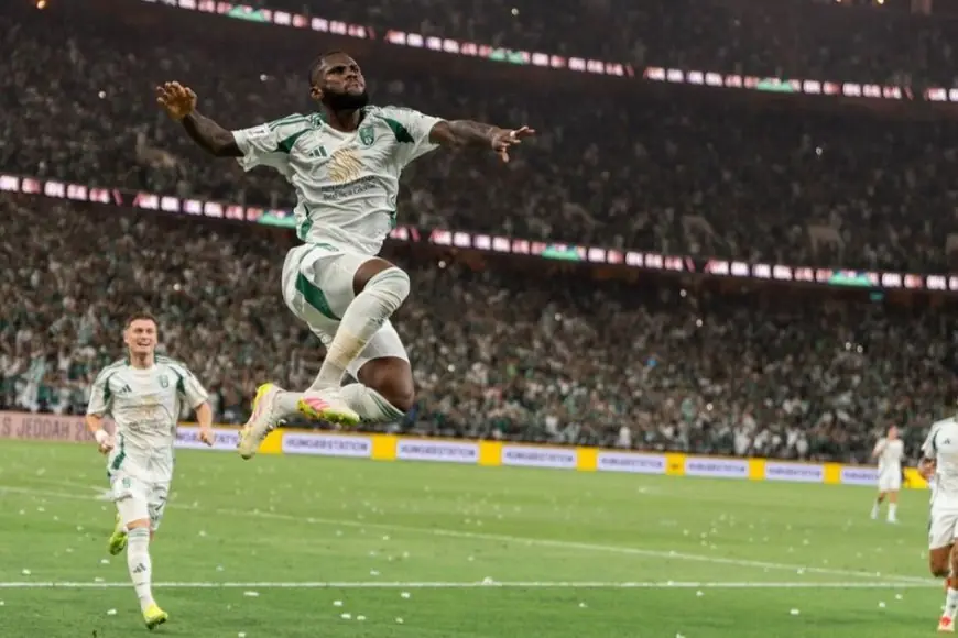 الأهلي يحقق إنجازاً تاريخياً ويتوج بلقب دوري أبطال آسيا لأول مرة