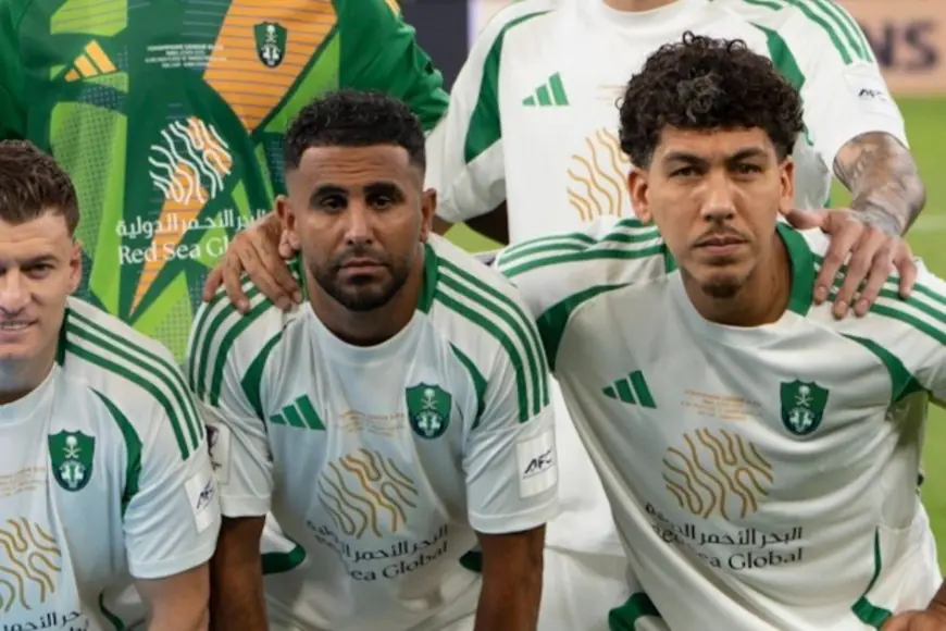 محرز وفيرمينو يحققان إنجازًا غير مسبوق في تاريخ كرة القدم