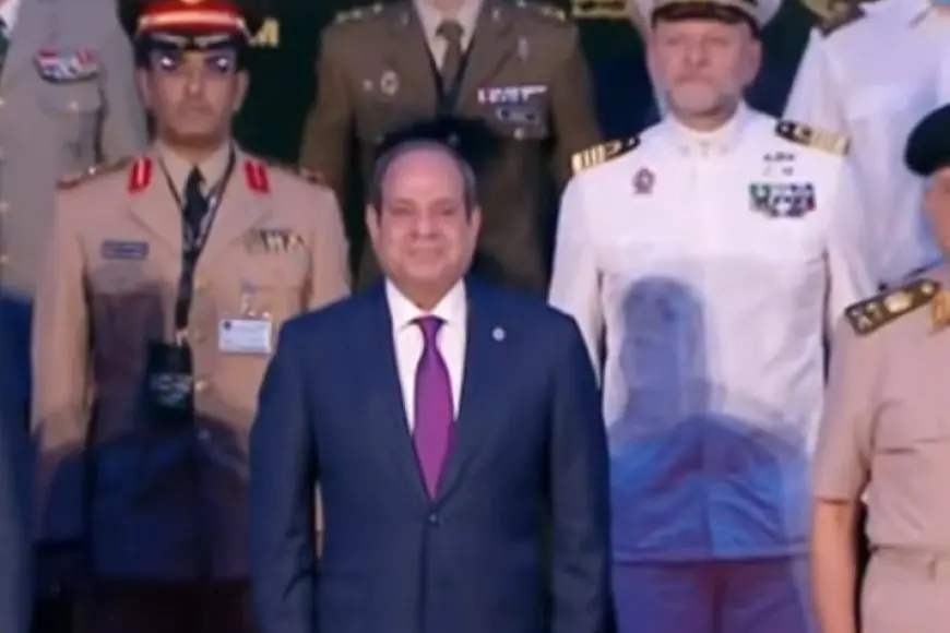 الرئيس السيسي يصل إلى موقع افتتاح بطولة العالم العسكرية للفروسية
