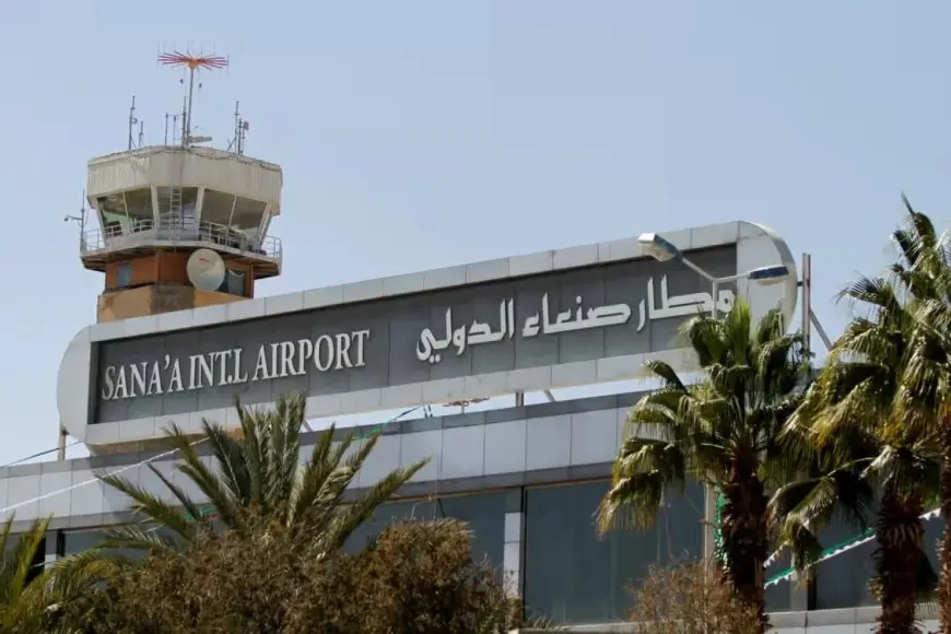 الاحتلال يلوح بقصف مطار صنعاء الدولي ويدعو للإخلاء الفوري