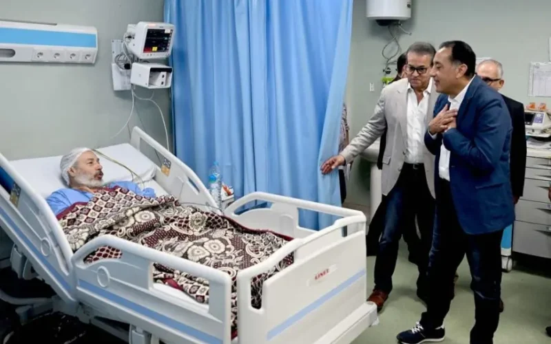 رئيس الوزراء يوجه بتسهيل صرف الأدوية لمرضى الغسيل الكلوي والتغلب على العقبات