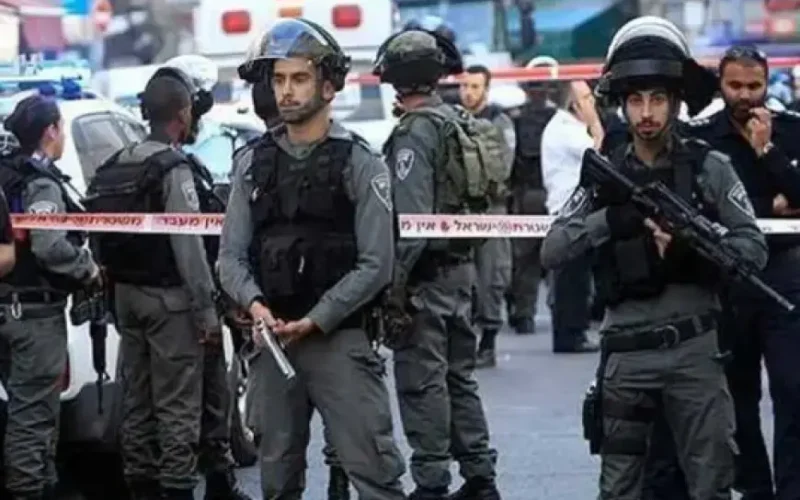 إعلام إسرائيلي: جندي قُتل و5 آخرون أصيبوا في انفجار برفح الفلسطينية