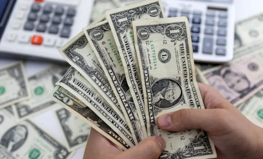 سعر الدولار اليوم في السوق السوداء
