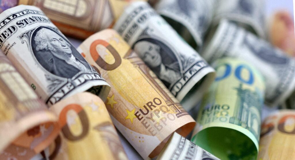 أسعار العملات في السوق السوداء اليوم في مصر