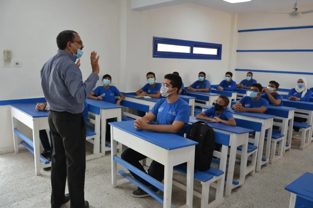مدارس التكنولوجيا التطبيقية